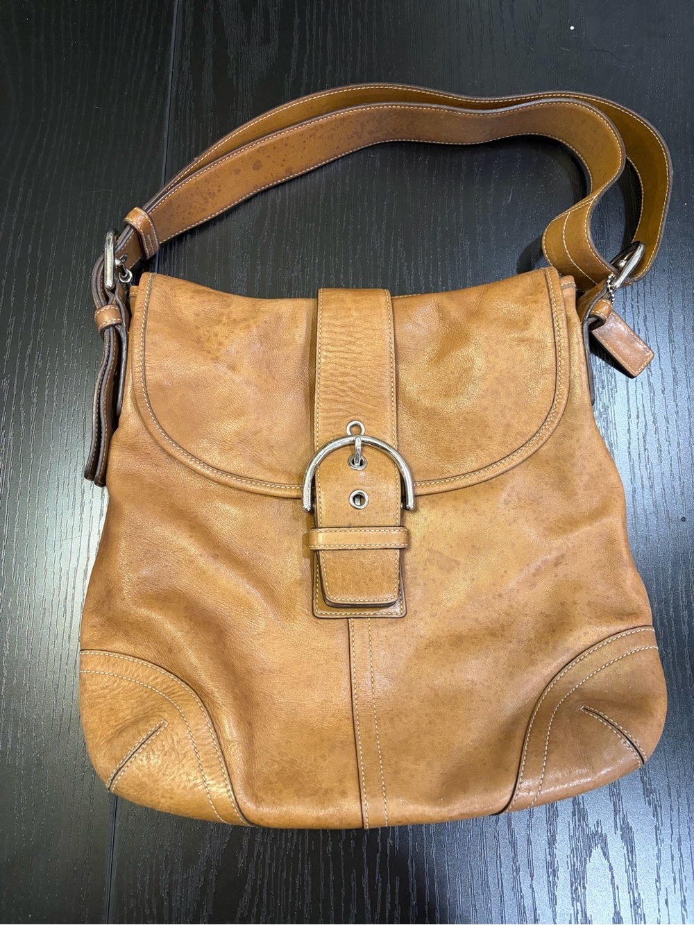 Vintage Y2K Coach Leather Shoulder Bag – Camel/Tan – Buckle Flap